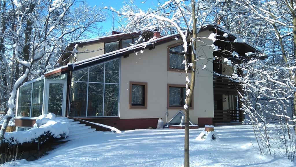 Villa Podkowa Podkowa Lesna Exterior photo